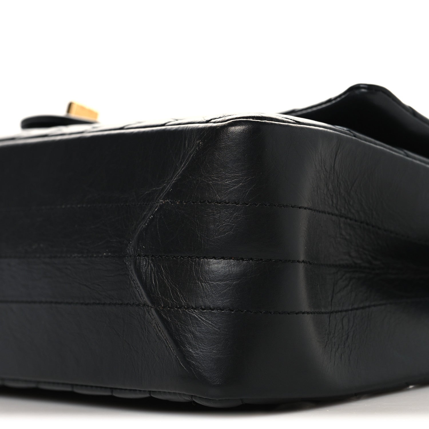 Chanel Aged Calfskin Chevron Quilted 2.55 Reissue 226 Flap  Black