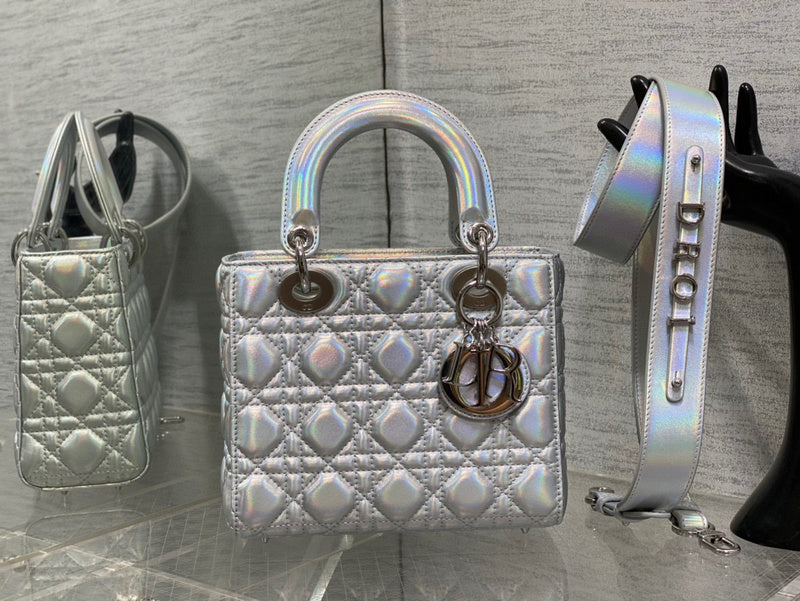 Dior Bags - 370