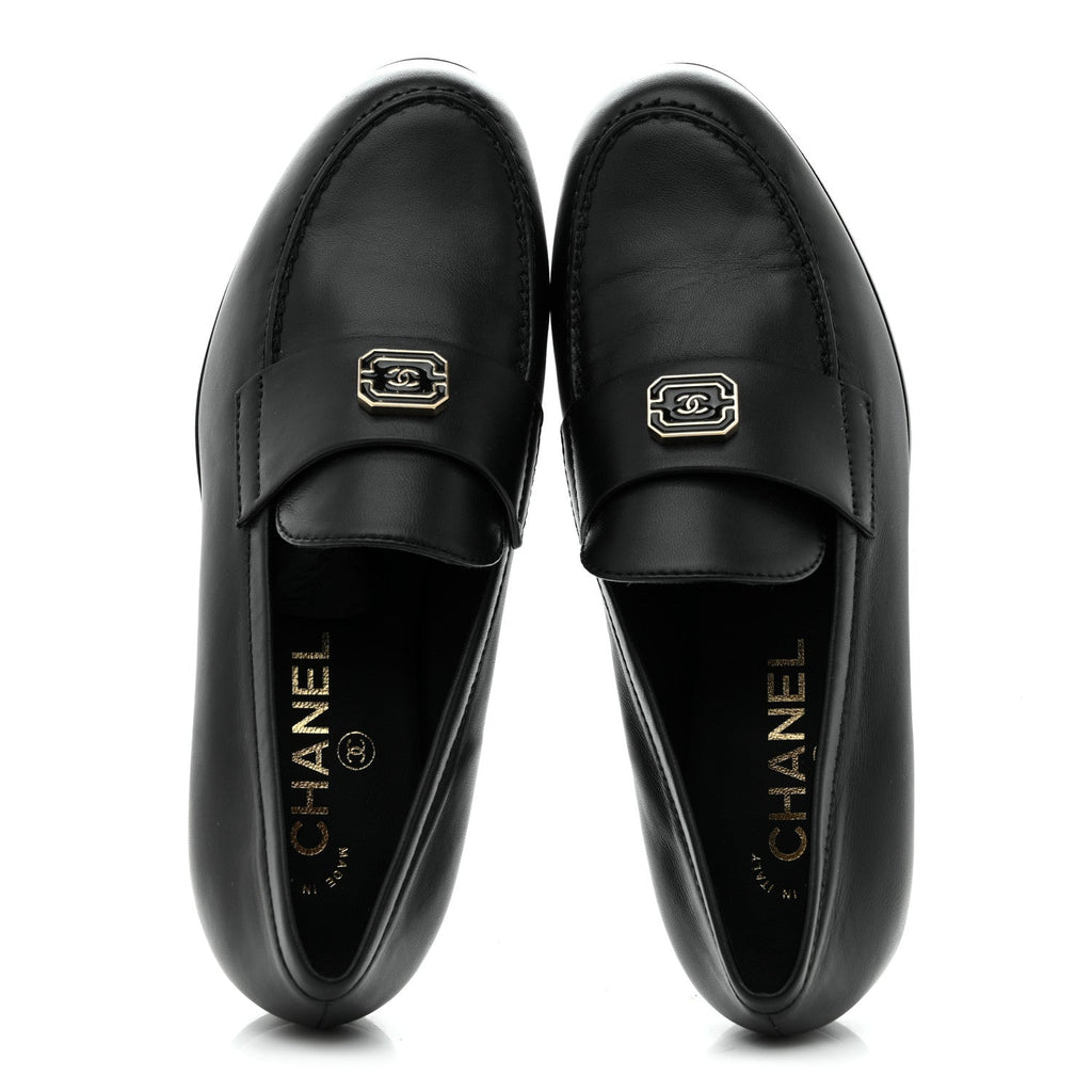 Lambskin Enamel CC Moccasin Loafers 37 Black