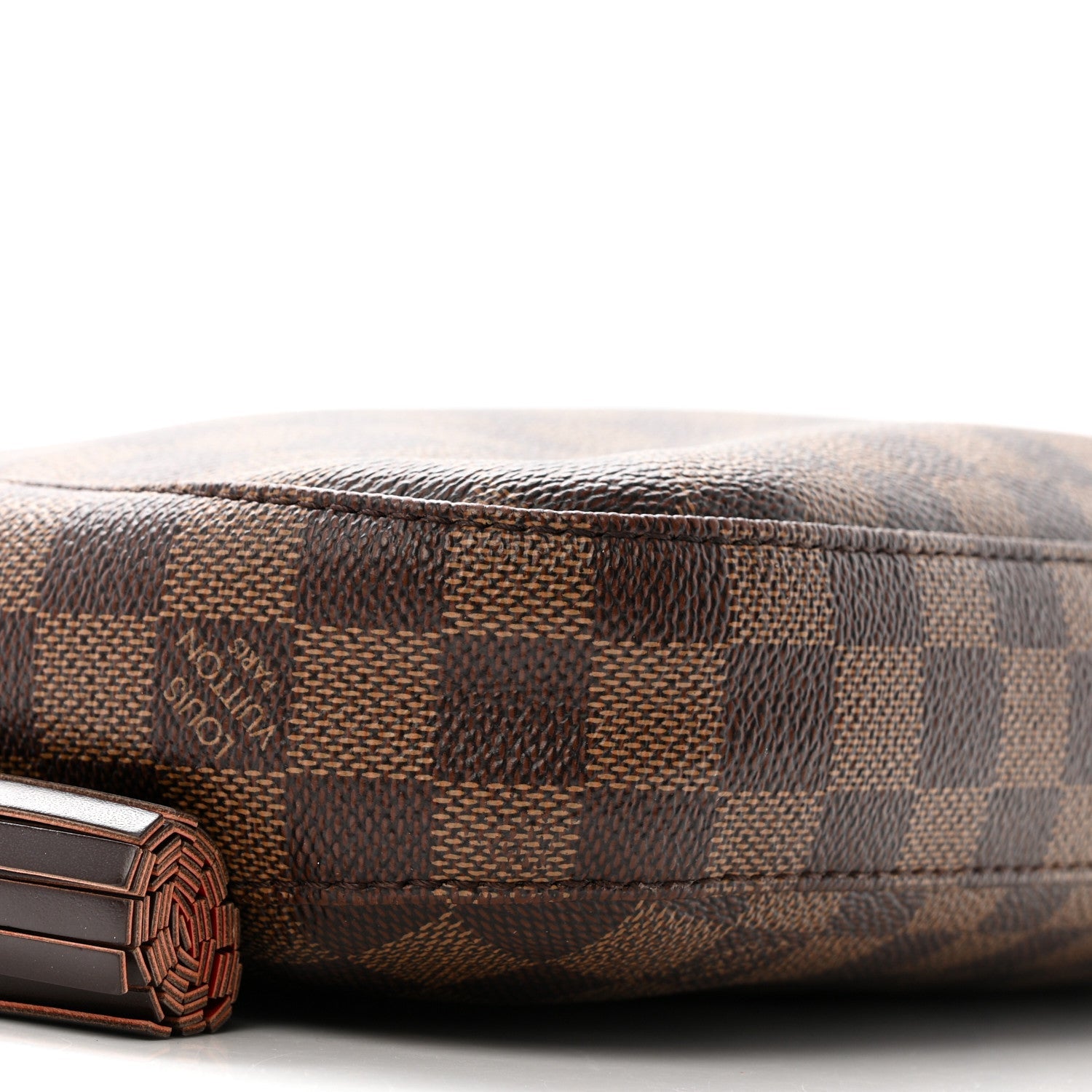 Louis Vuitton Damier Ebene South Bank Besace