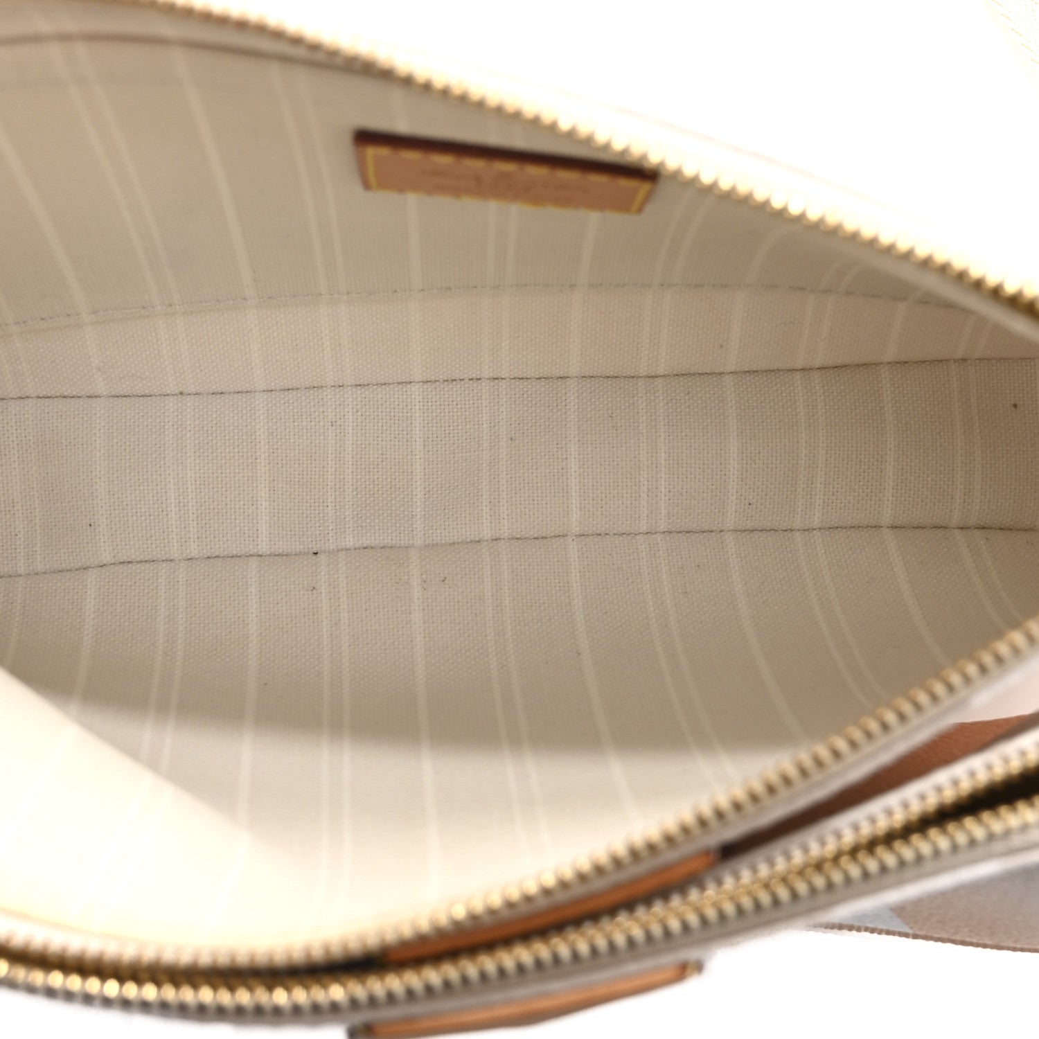 Louis Vuitton Monogram Giant By The Pool Multi Pochette Accessories Brume