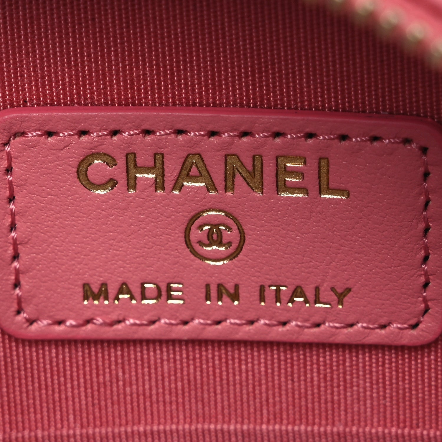Chanel Caviar Camellia Embossed Round Clutch With Chain Pink