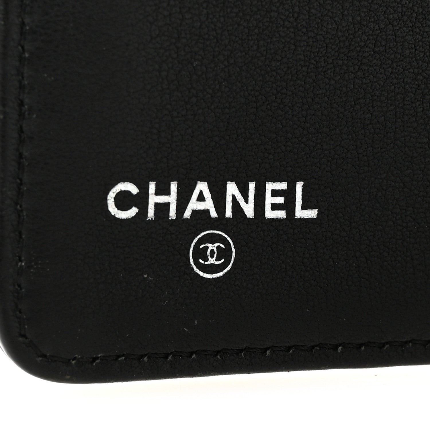 Lambskin Diamond Stitched Yen Wallet Black