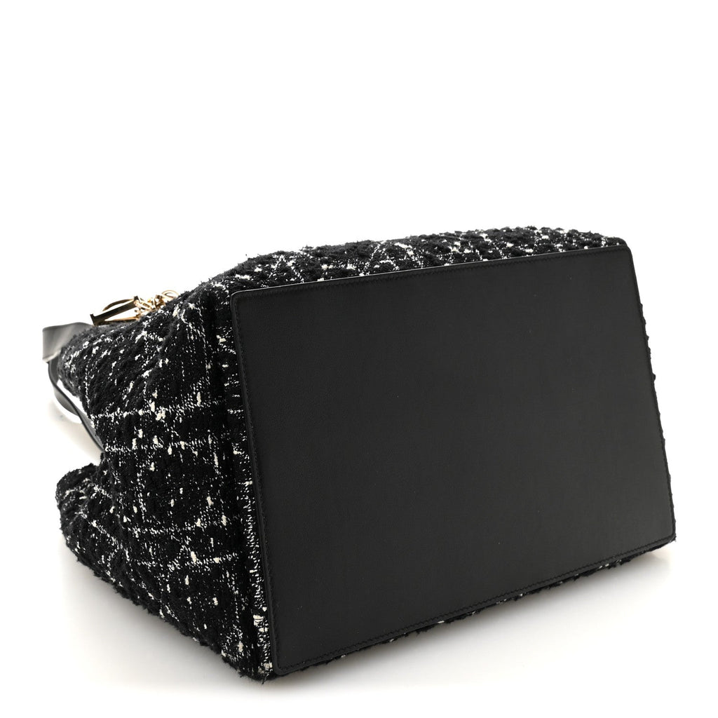 Christian Dior Calfskin Tweed Cannage Medium Toujours  Black White