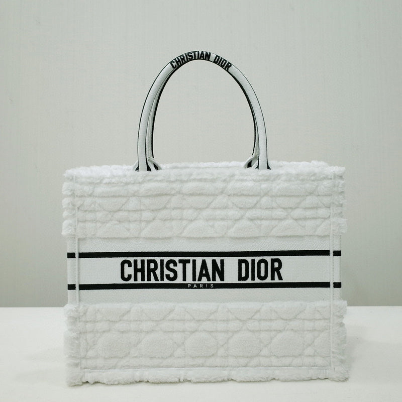 Dior Bags - 3863