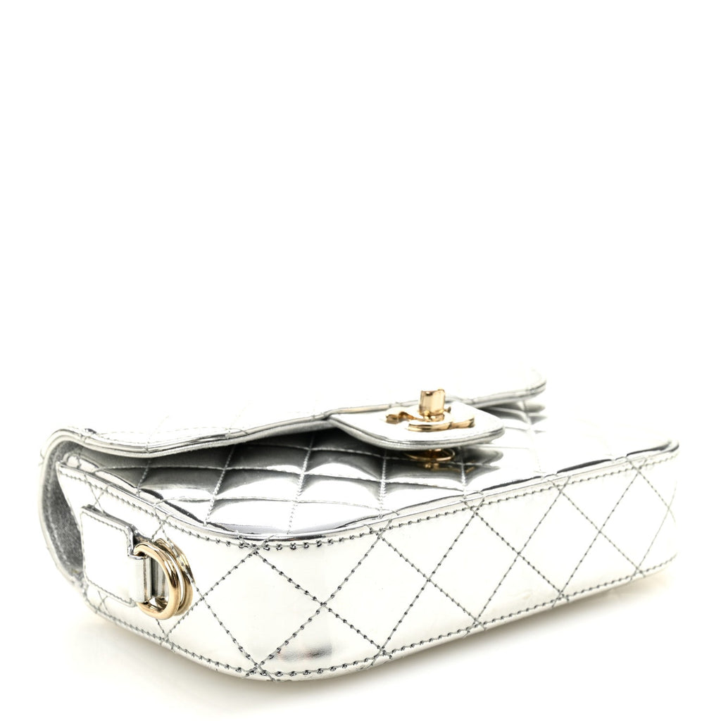 Chanel Mirror Calfskin Metallic Calfskin Quilted Hollywood Boulevard Mini Flap With Star Coin Purse Silver