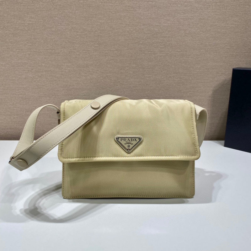 Prada Bags - 1527