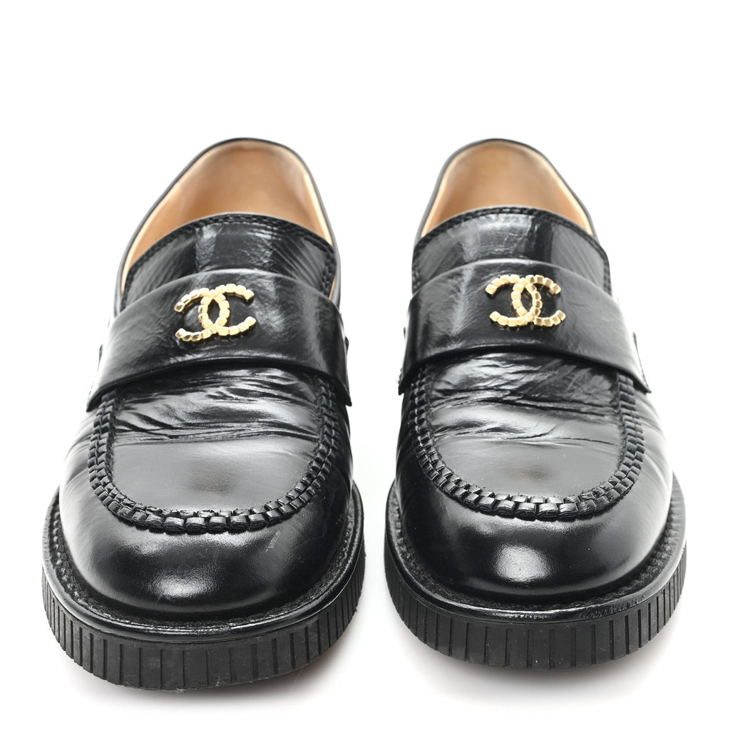 Chanel Shiny Crumpled Calfskin CC Mocassin Loafers 38.5 Black