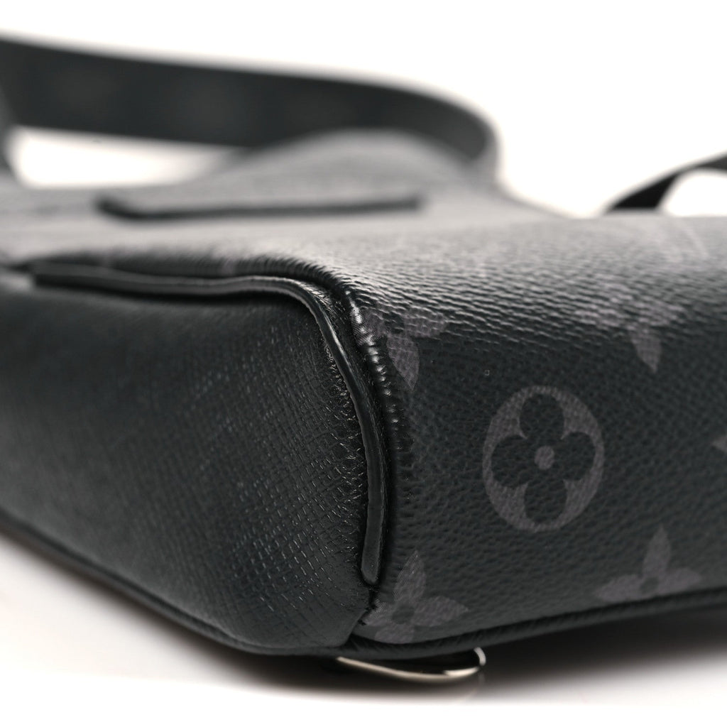Louis Vuitton Taigarama Outdoor Slingbag Black