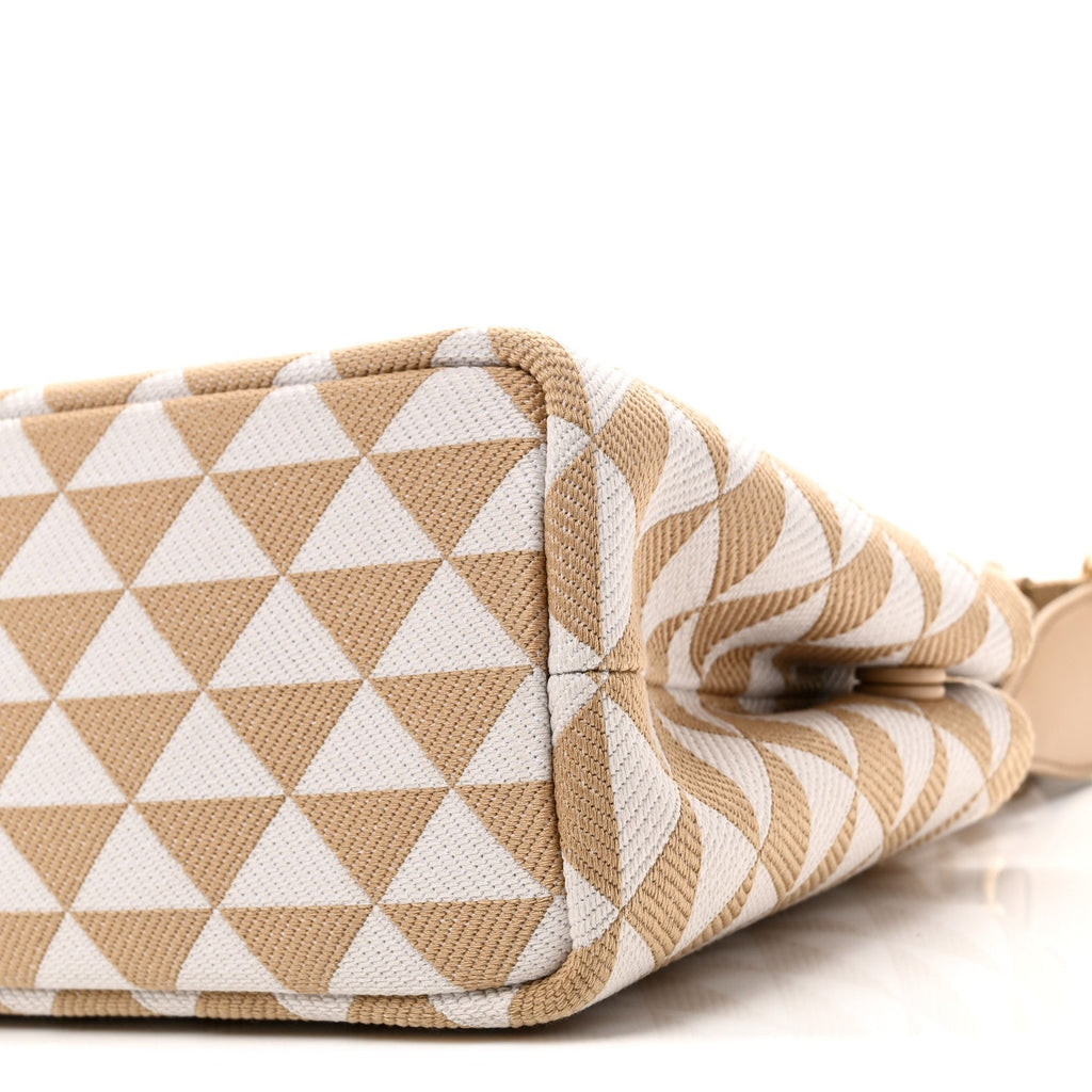 Prada Jacquard Triangolo Symbole Embroidered Tote Corda Talco