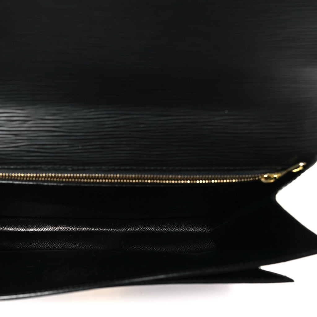 Louis Vuitton Epi Pochette Sellier Dragonne Clutch Black
