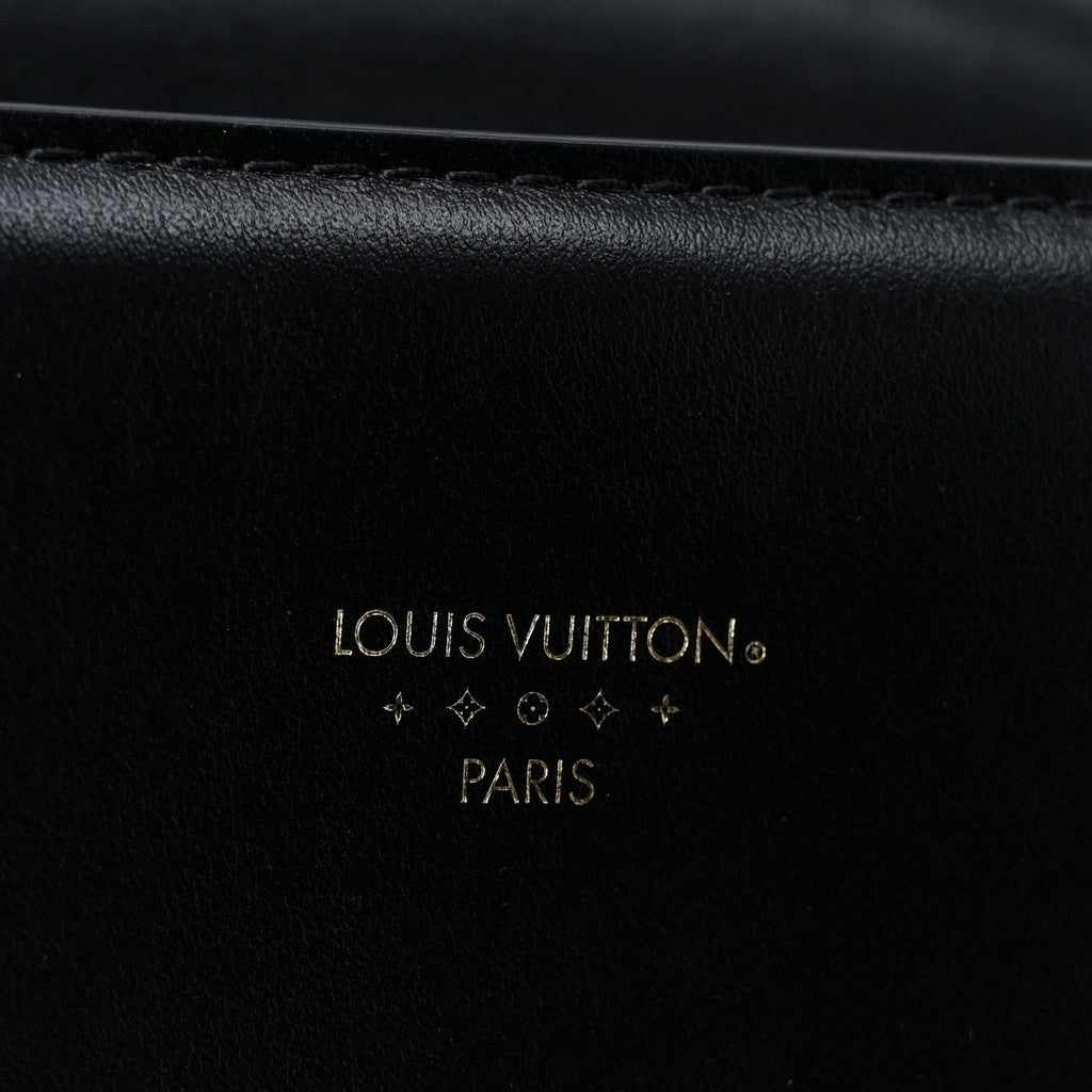 Louis Vuitton Smooth Calfskin LV Pont 9 Black