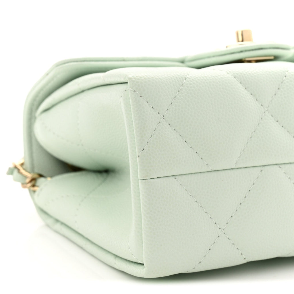Chanel Caviar Quilted Retro Twist Top Handle Clutch Light Green