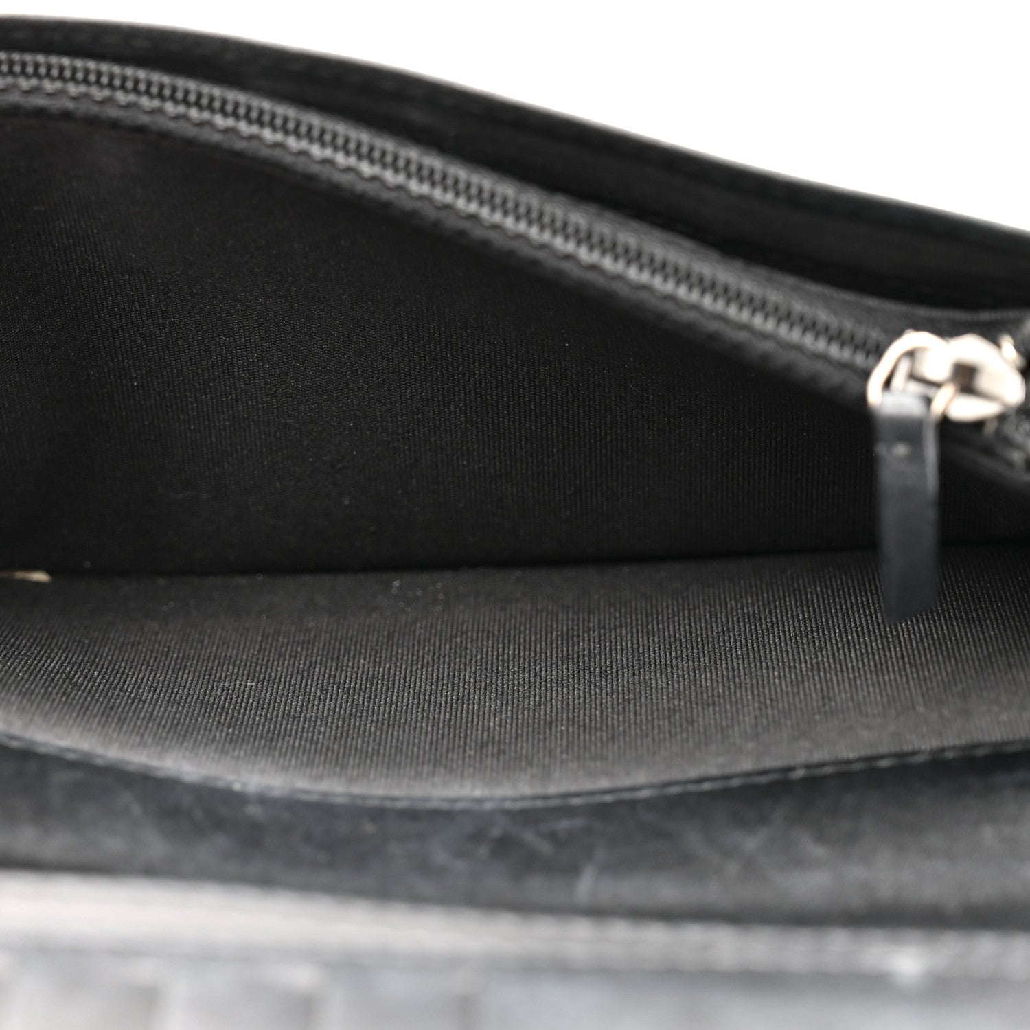 Caviar Quilted Boy Yen Wallet Black