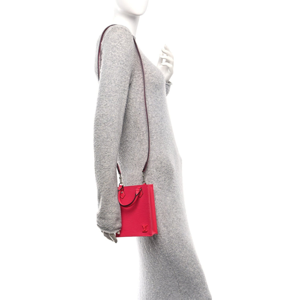 Louis Vuitton Epi Petit Sac Plat Rose Pondicherry