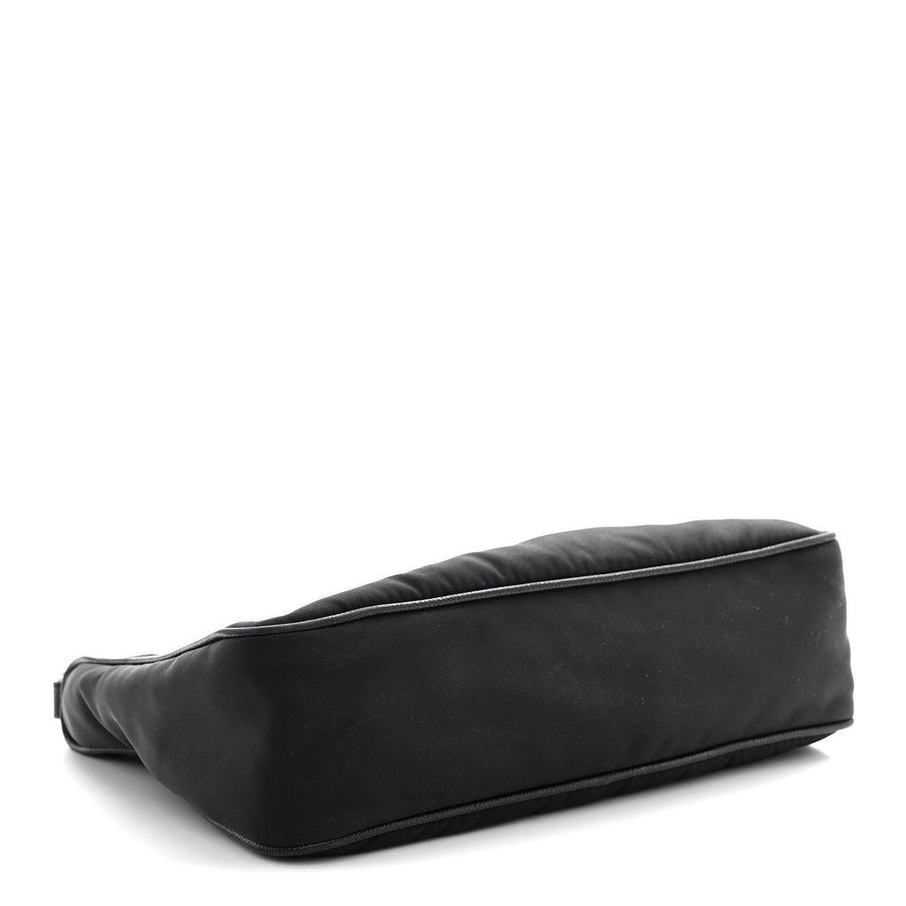 Prada Nylon Re-Edition 2005 Shoulder Bag Black
