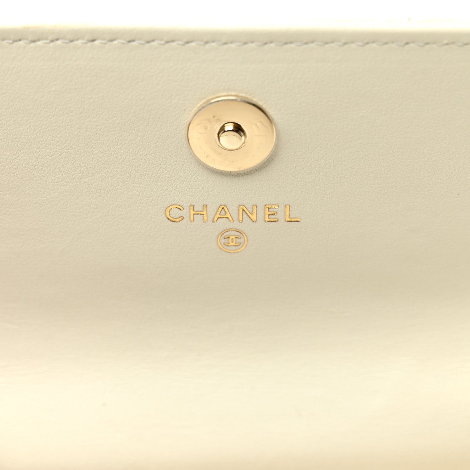 Chanel Calfskin Quilted Mini Maxi Pearls Wallet On Chain WOC White
