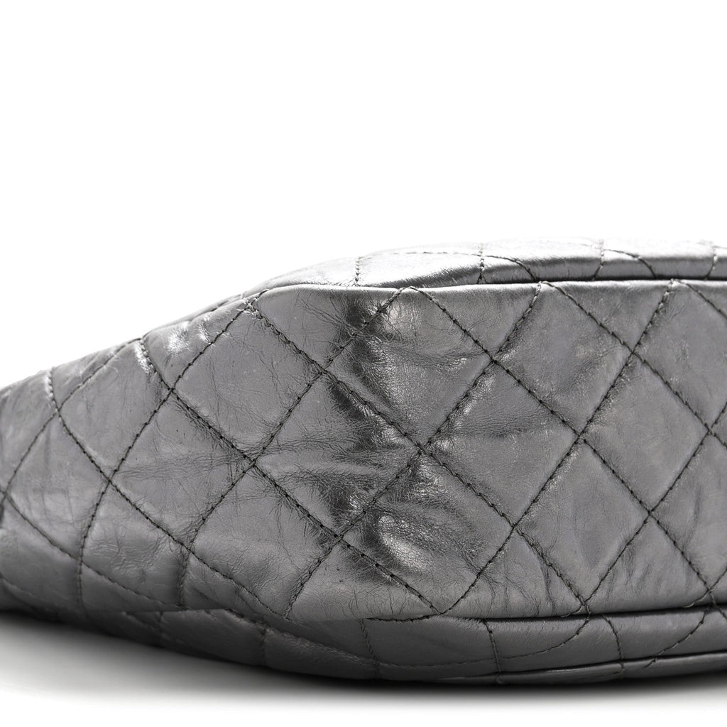 Chanel Metallic Aged Calfskin Quilted Large Reissue Camera Case Silver