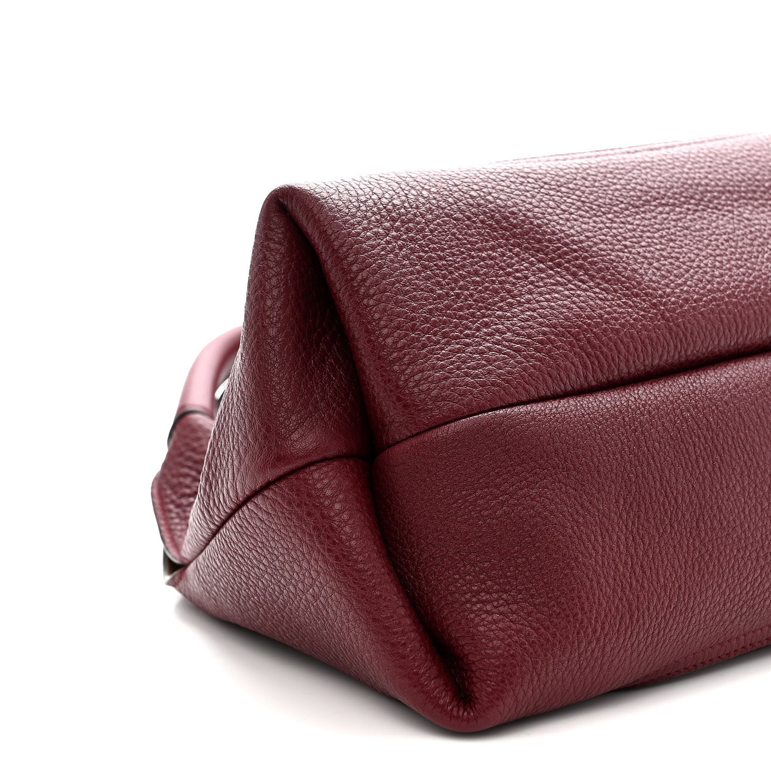 Gucci Grained Calfskin Softbit Medium Shoulder Bag Rosso Ancora