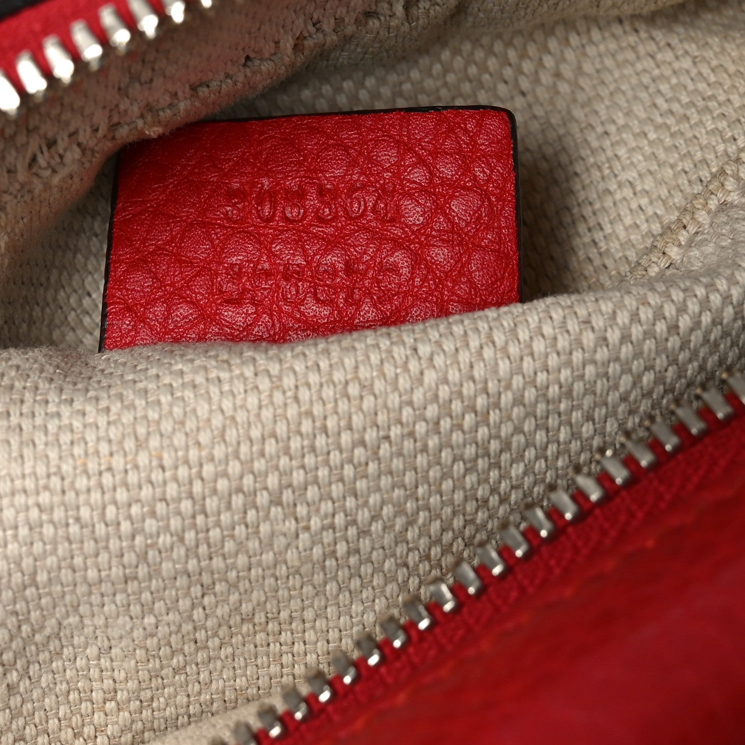 Gucci Pebbled Calfskin Small Soho Disco Bag Tabasco Red