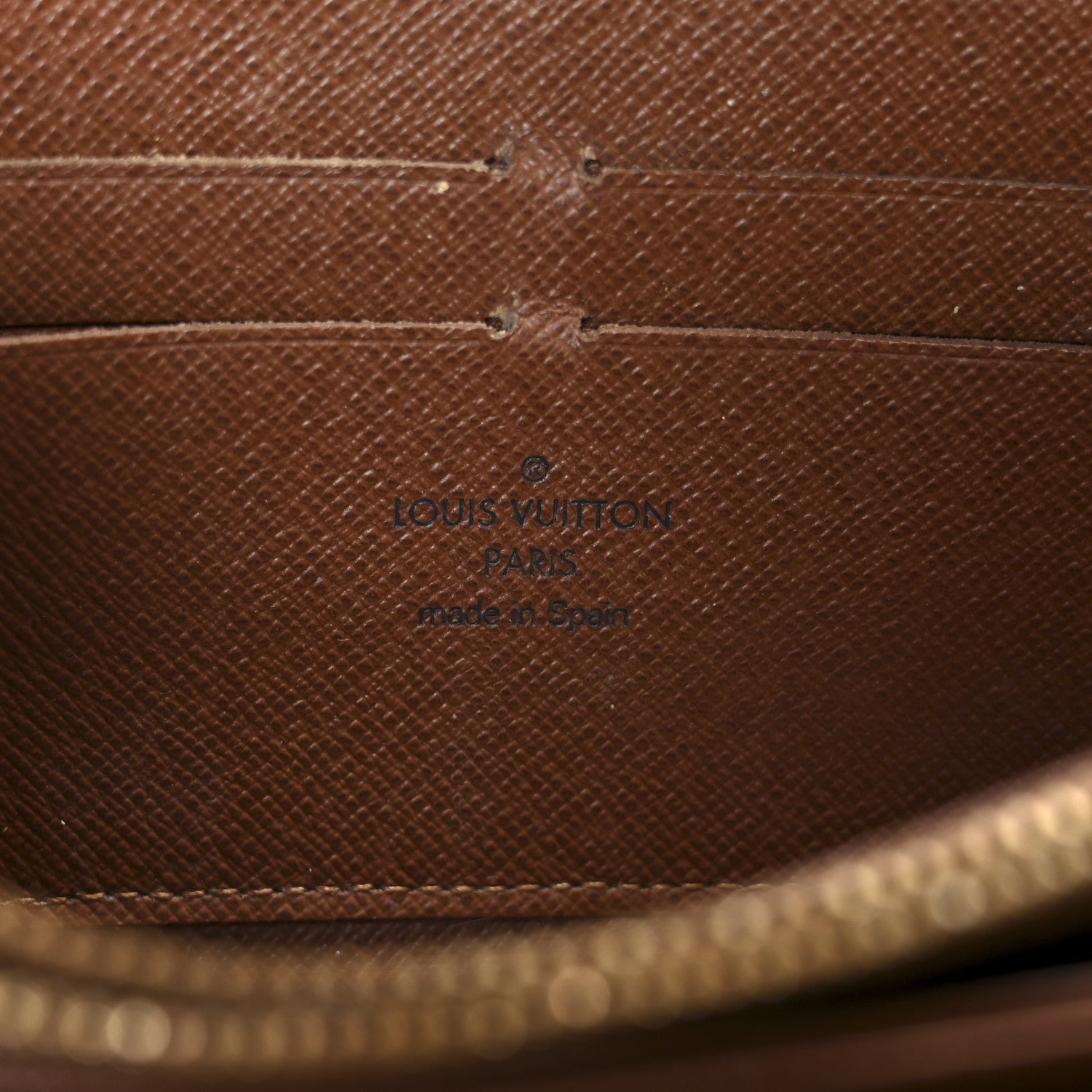 Louis Vuitton Monogram Zippy Wallet