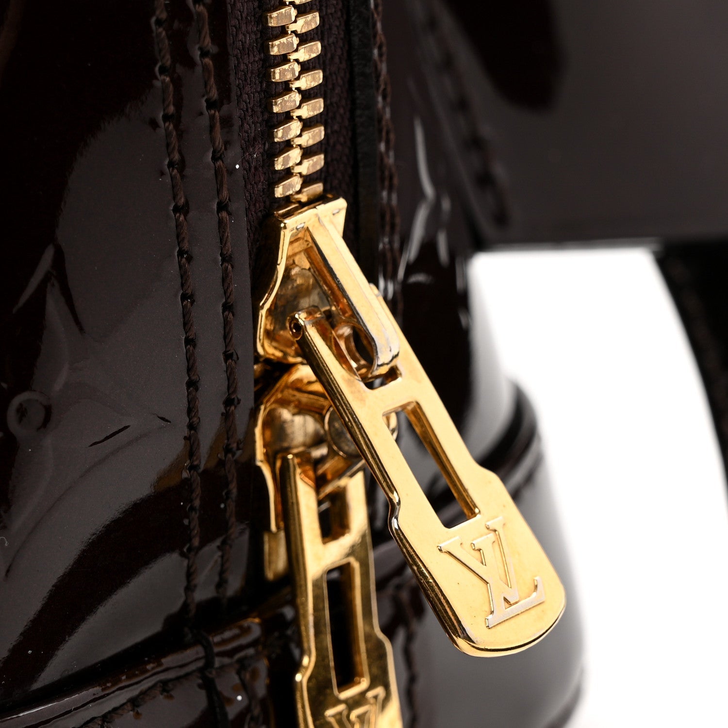 Louis Vuitton Vernis Alma BB Amarante