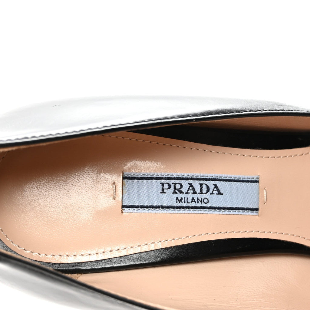 Prada Vitello Pumps 36 Black