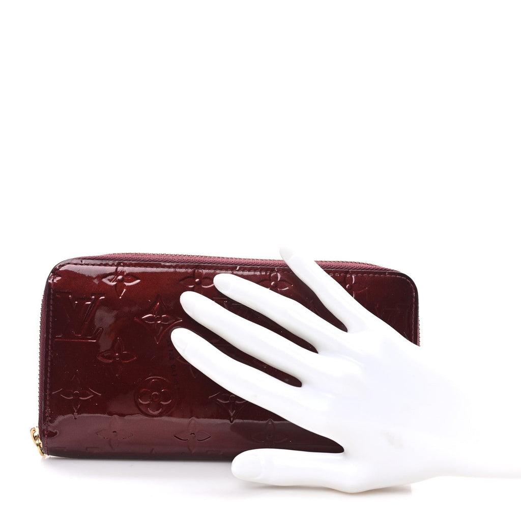 Louis Vuitton Vernis Zippy Wallet Rouge Fauviste