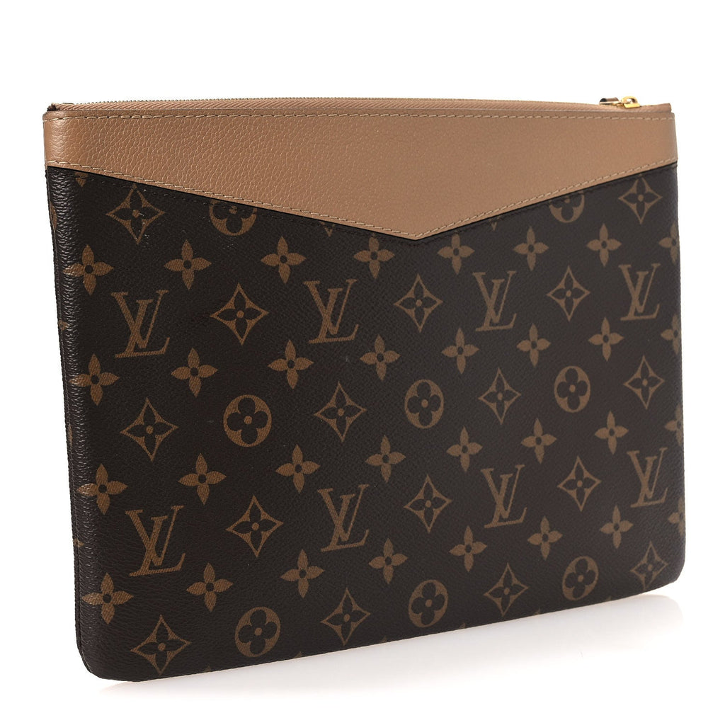 Louis Vuitton Monogram Daily Pouch Sesame