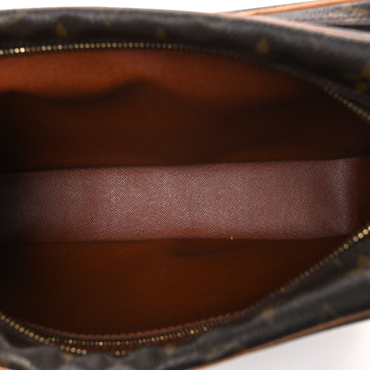 Louis Vuitton Monogram Nil 28