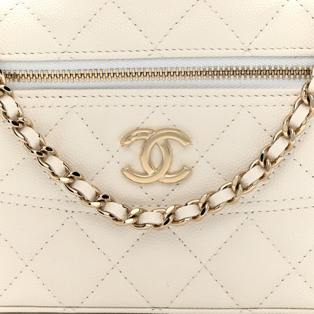 Caviar Quilted Trendy Handle Slim Vanity Ecru