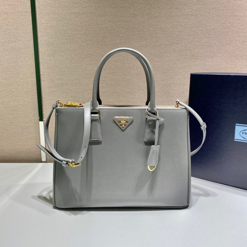 Prada Bags - 5560