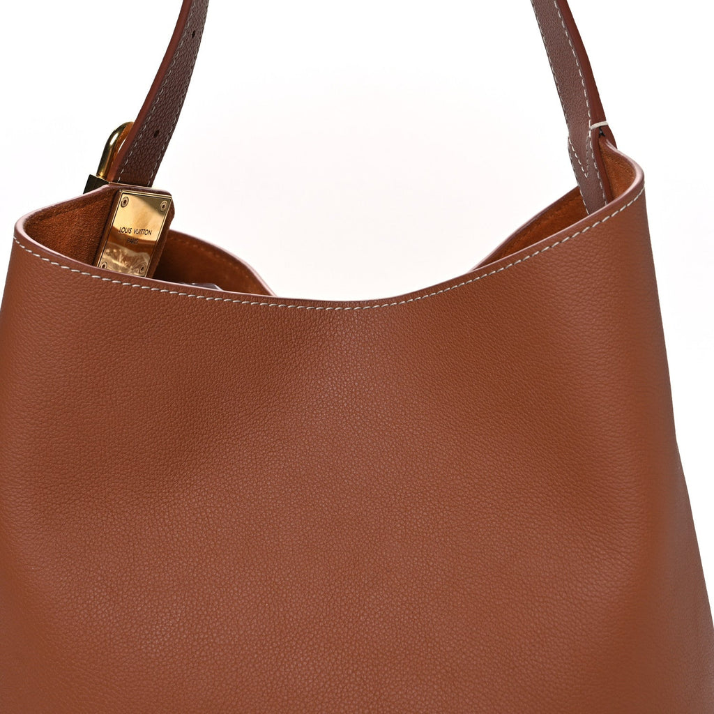 Louis Vuitton Grained Calfskin Low Key Hobo MM Cognac