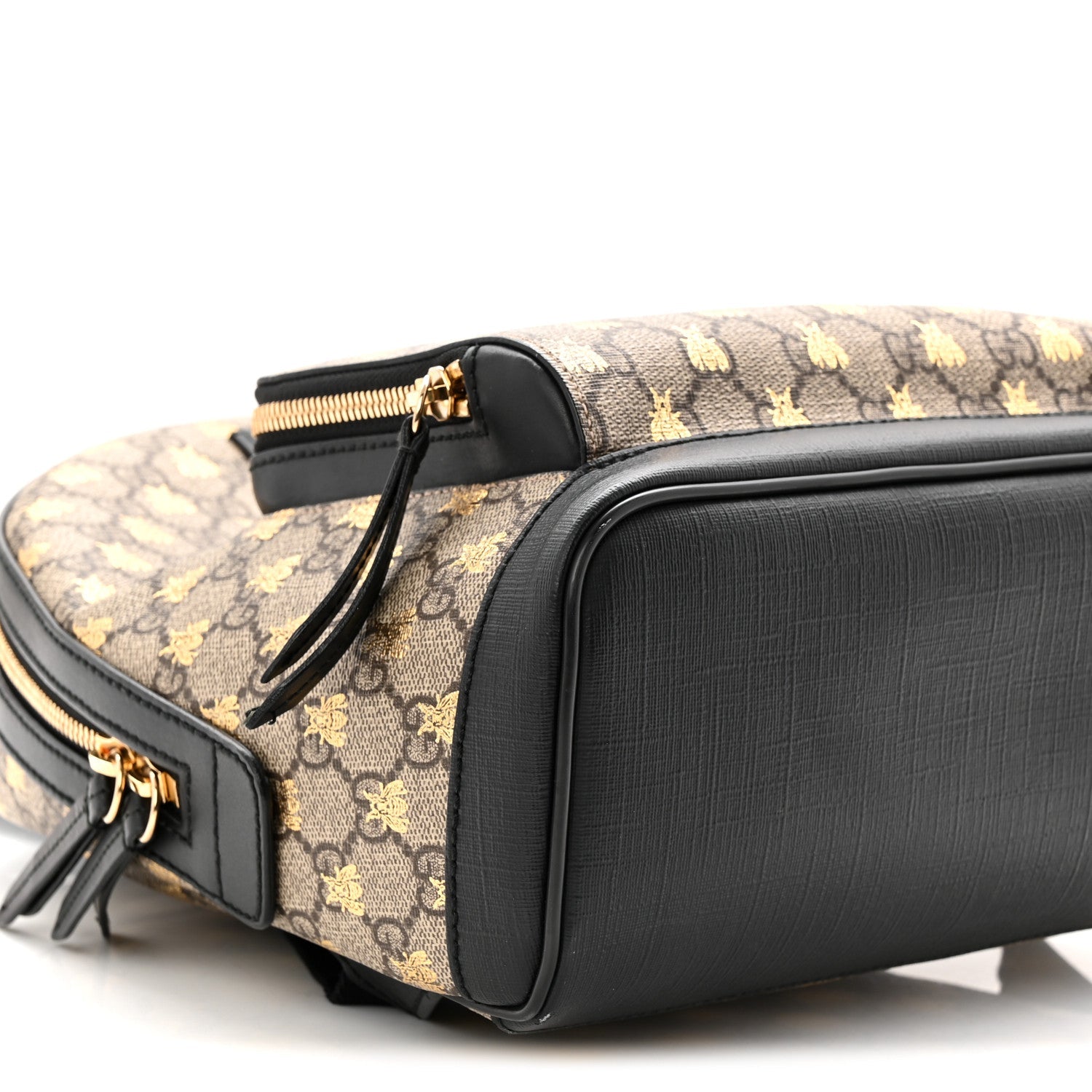 Gucci GG Supreme Monogram Bees Print Small Day Backpack Beige Oro Black