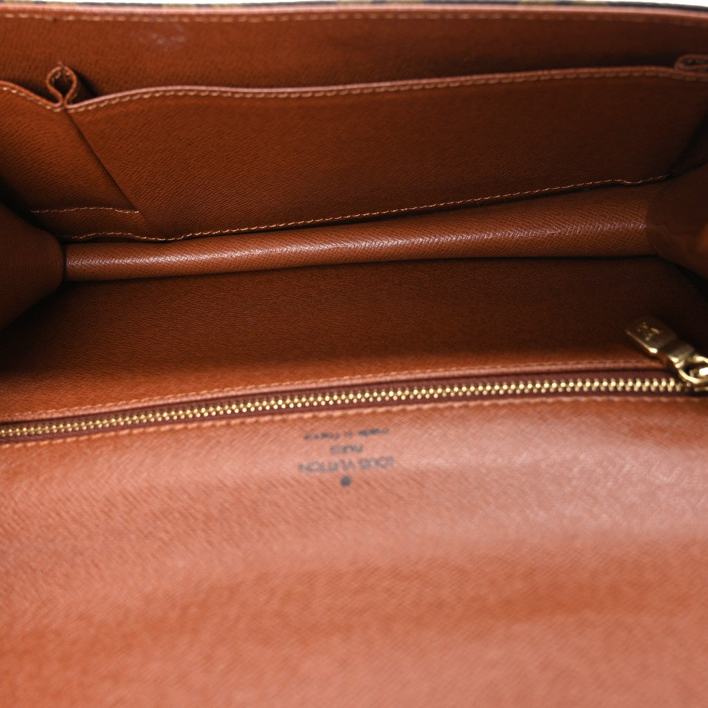 Louis Vuitton Monogram Pochette Dame 26