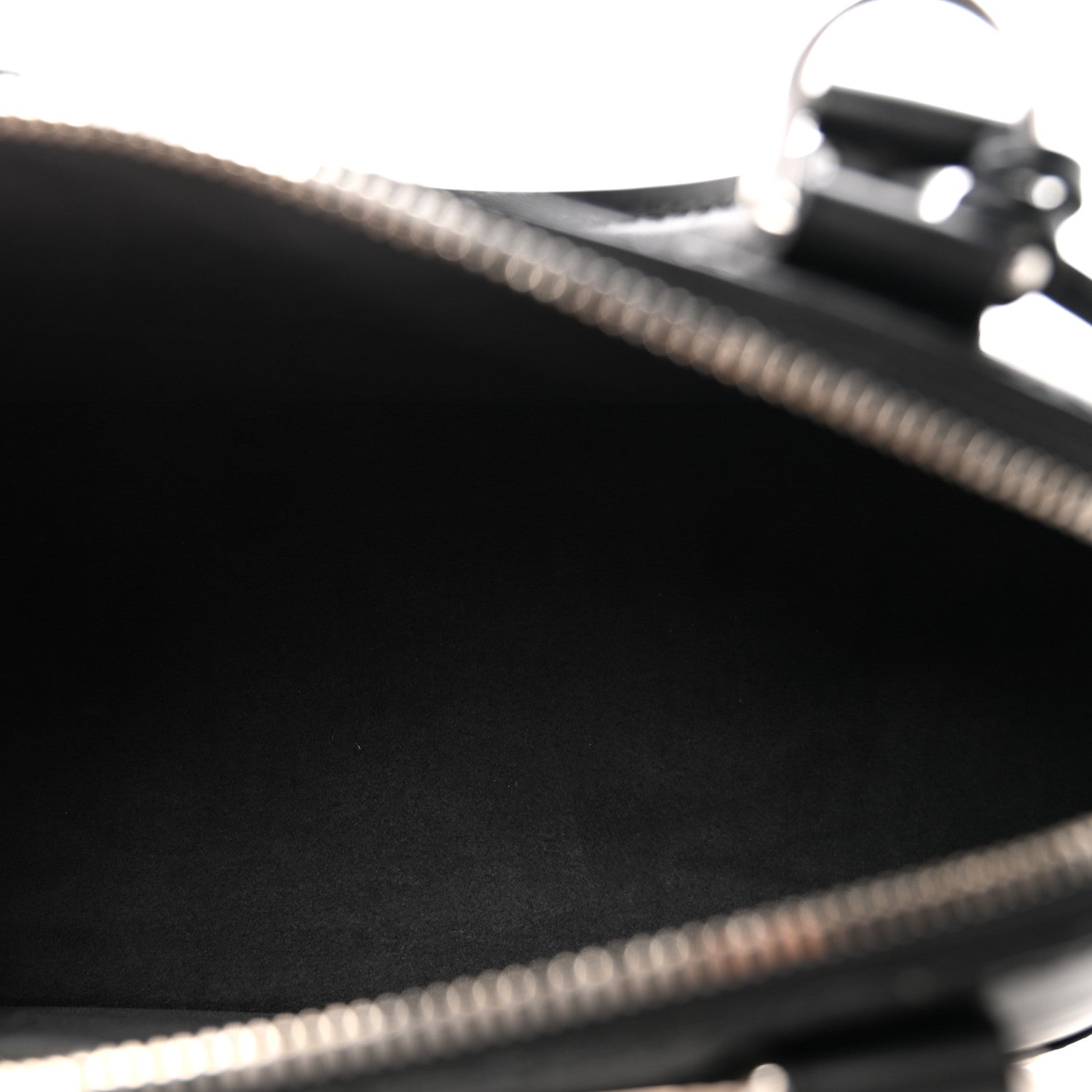 Louis Vuitton Epi Alma BB Black