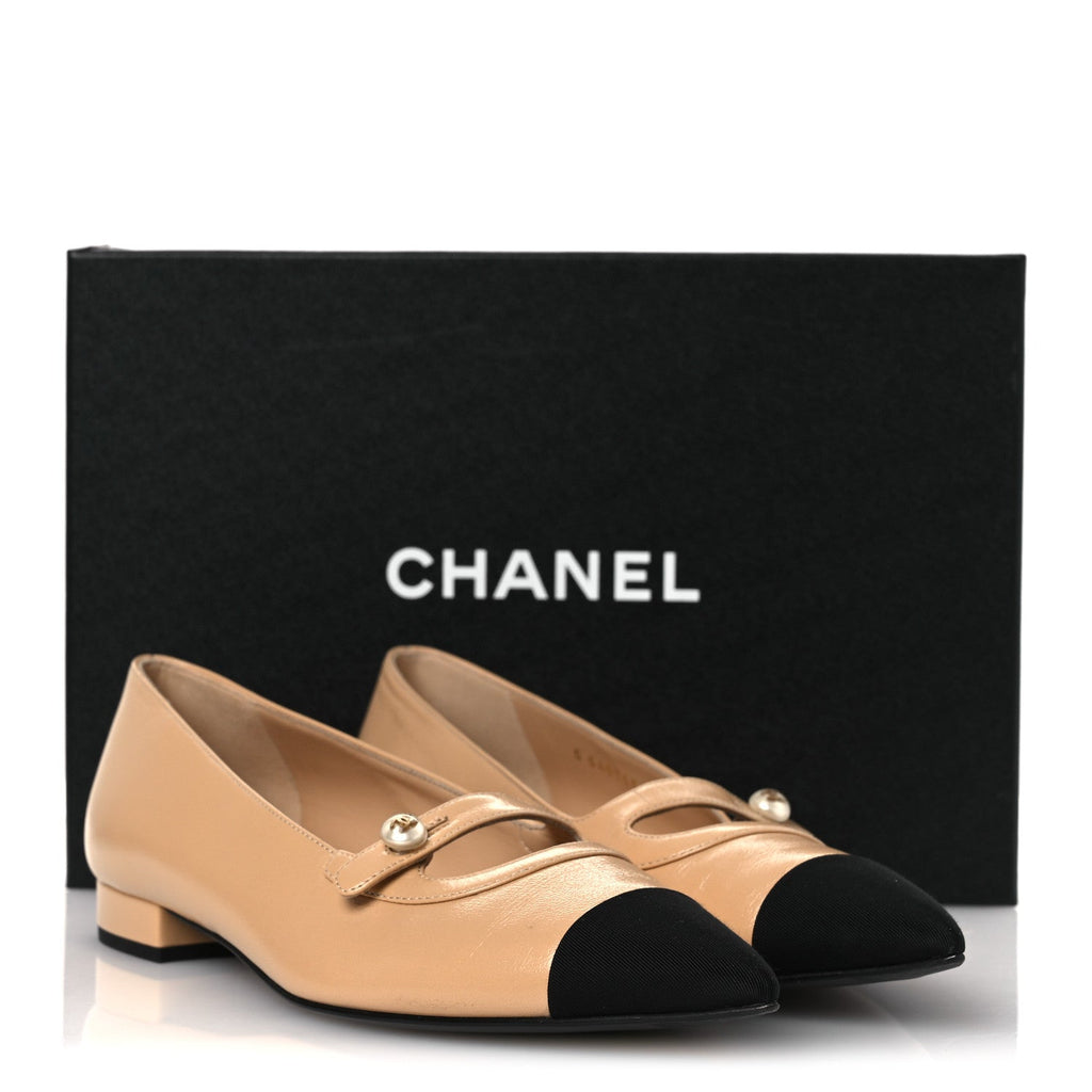 Lambskin Grosgrain Pointed Toe CC Ballet Flats 39 Beige Black