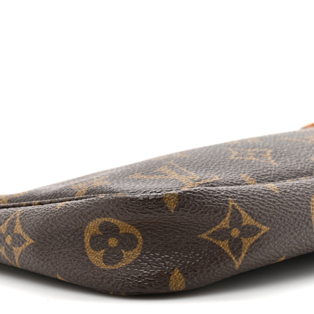 Louis Vuitton Monogram Pochette Accessories