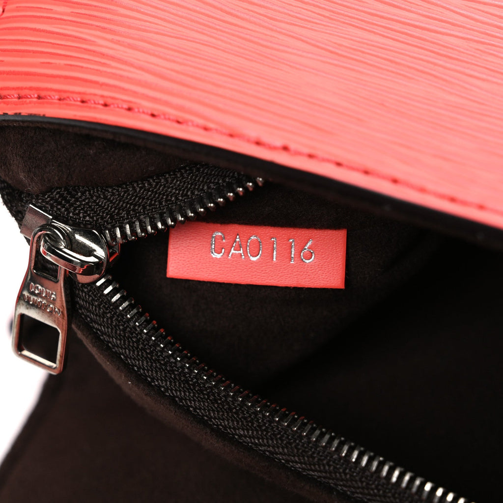 Louis Vuitton Epi Cluny MM Poppy