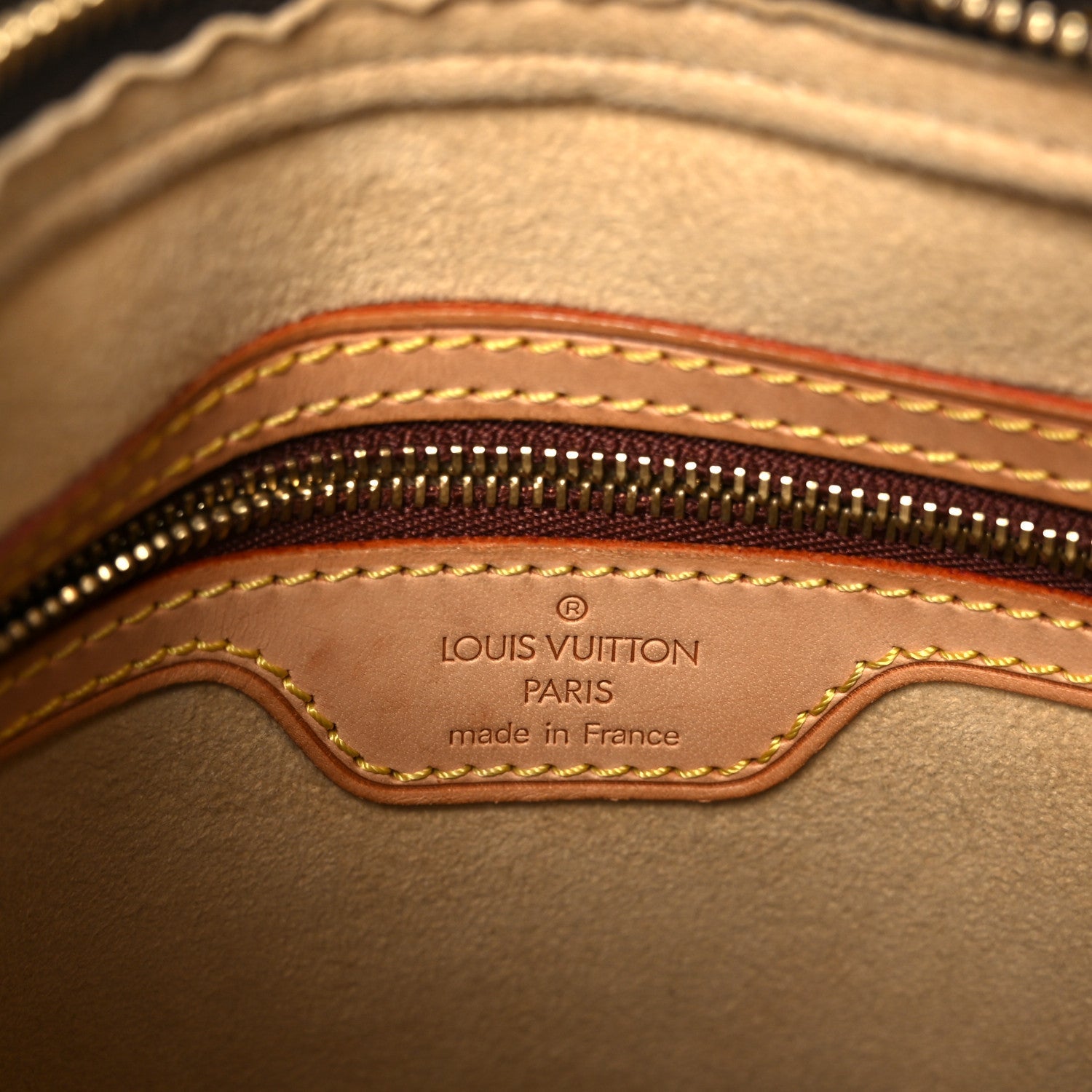 Louis Vuitton Monogram Looping MM