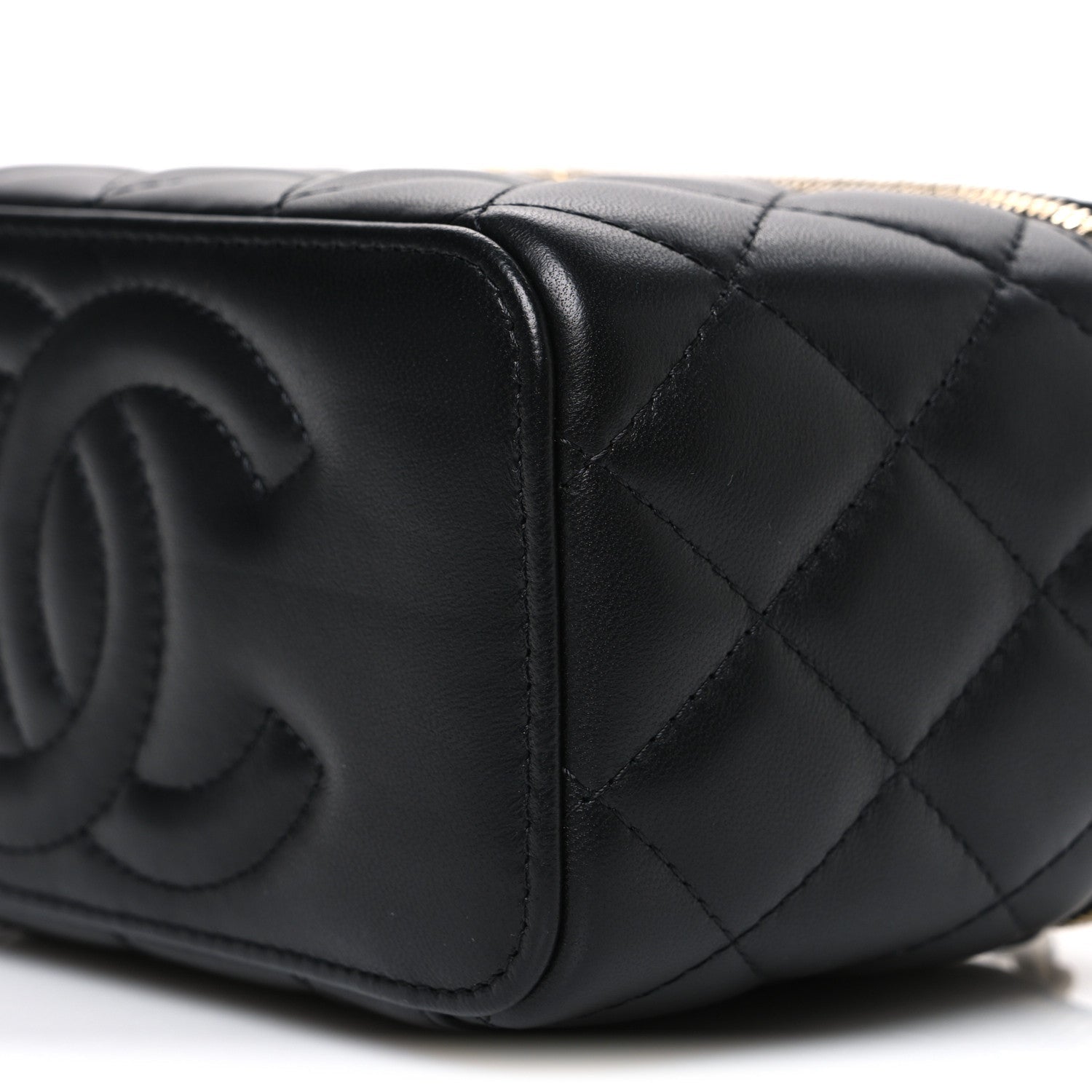 Chanel Lambskin Quilted Pearl Crush Small Vanity Case With Chain Black