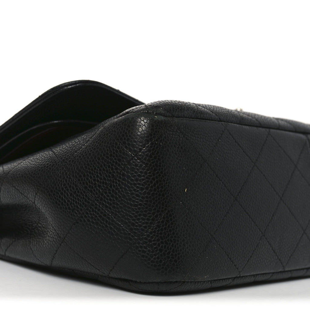 Chanel Caviar Quilted Jumbo Double Flap Black