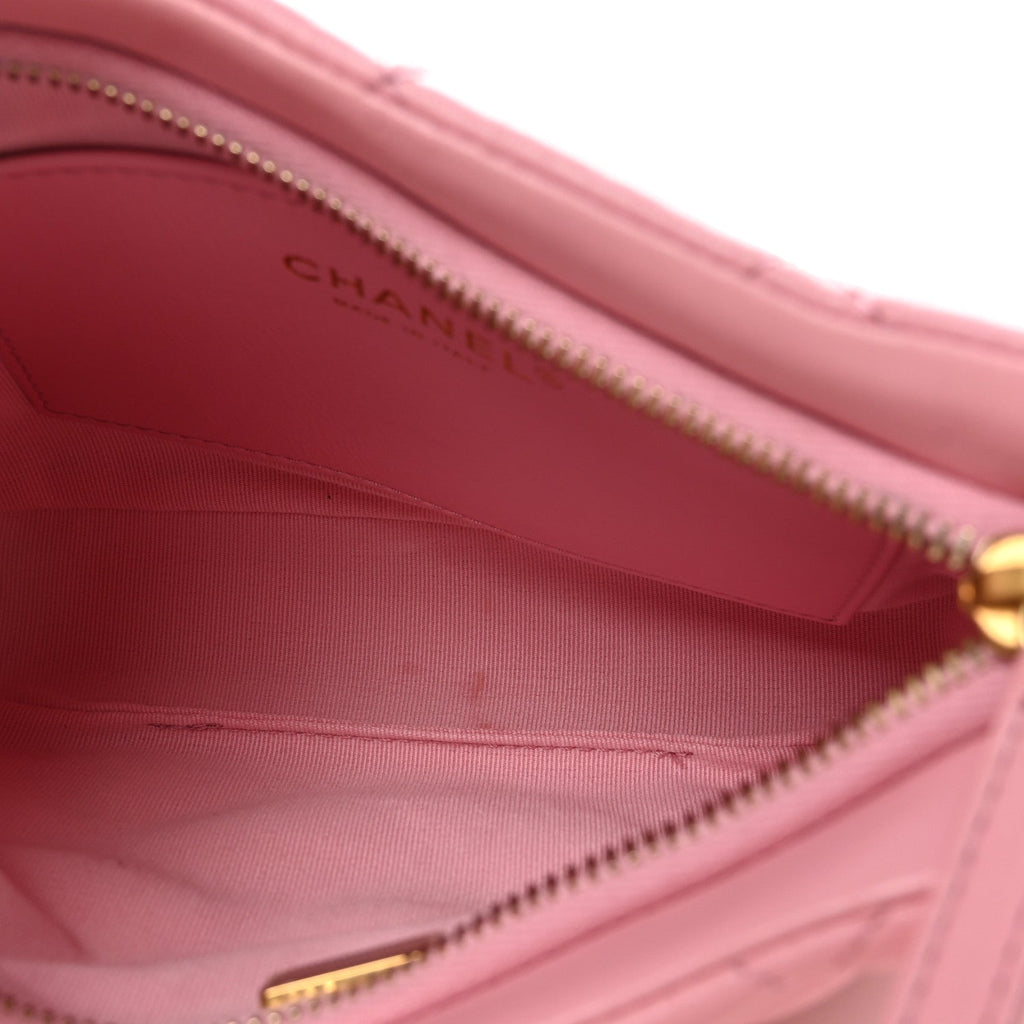 Chanel Lambskin Quilted CC Links Hobo Light Pink