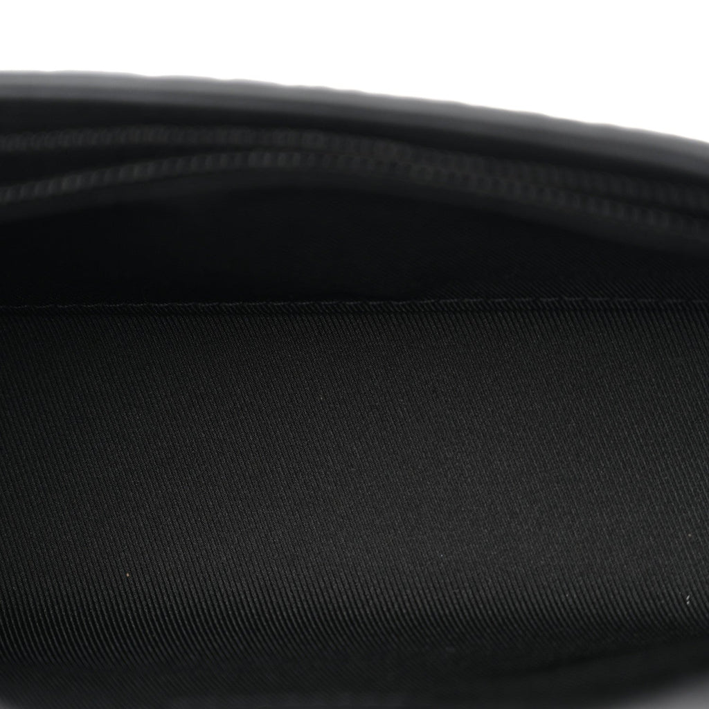Louis Vuitton Taurillon Monogram Steamer Wearable Wallet Black