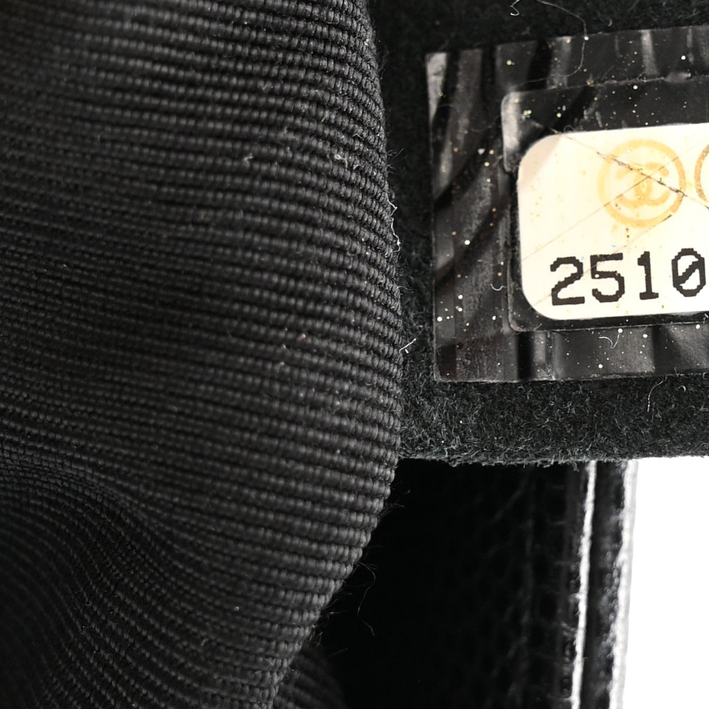 Chanel Caviar Quilted Medium Boy Flap Black
