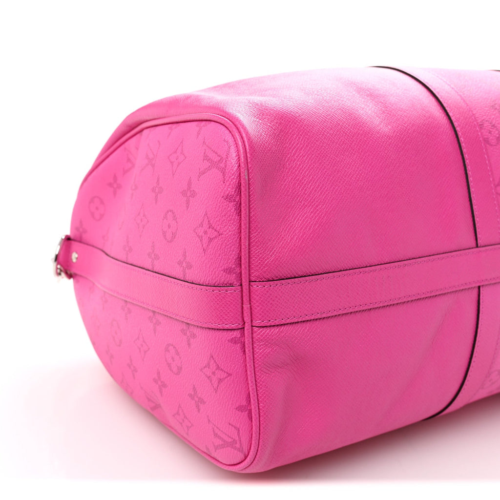Louis Vuitton Taigarama Keepall Bandouliere 50 Fuchsia