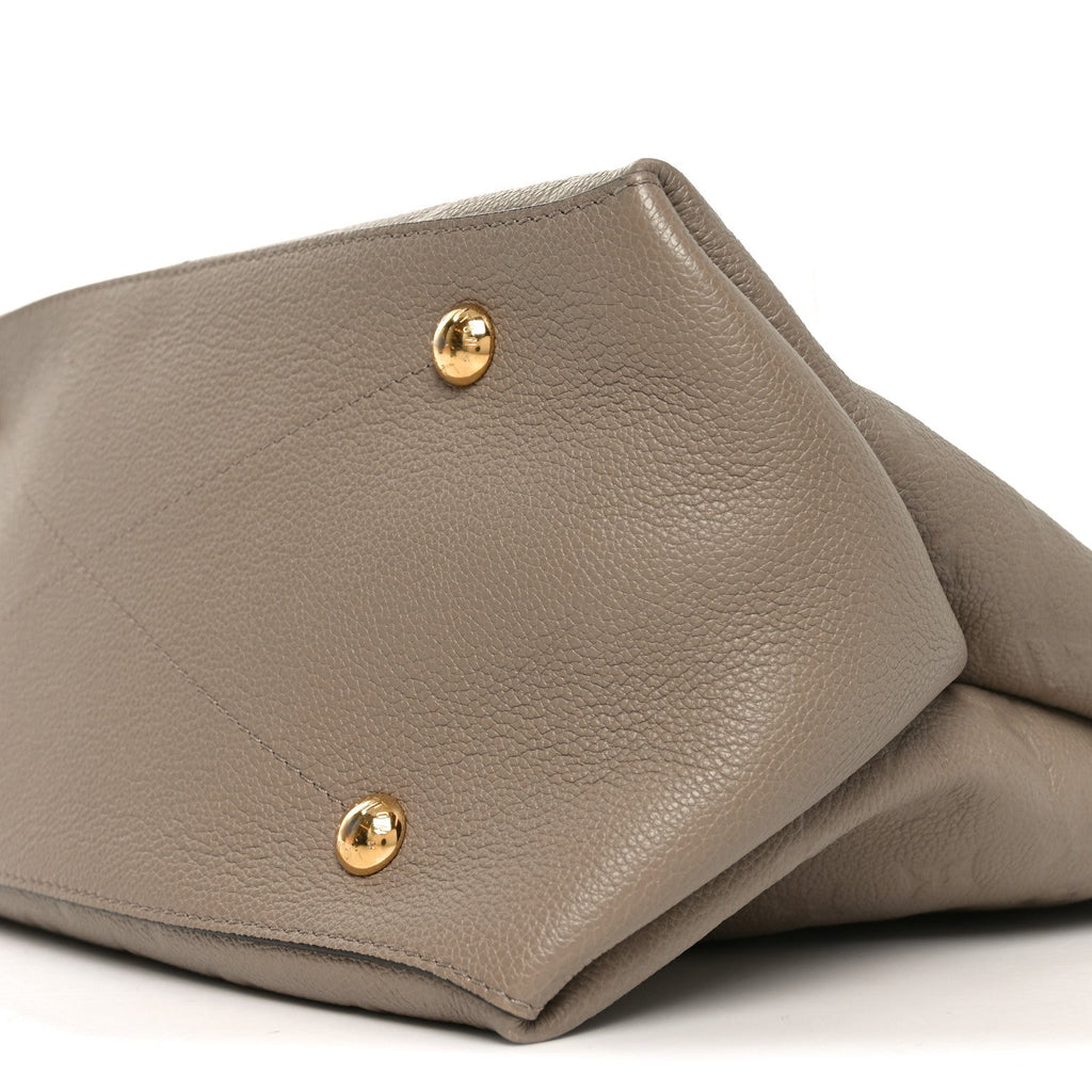 Louis Vuitton Empreinte Maida Hobo Tourterelle