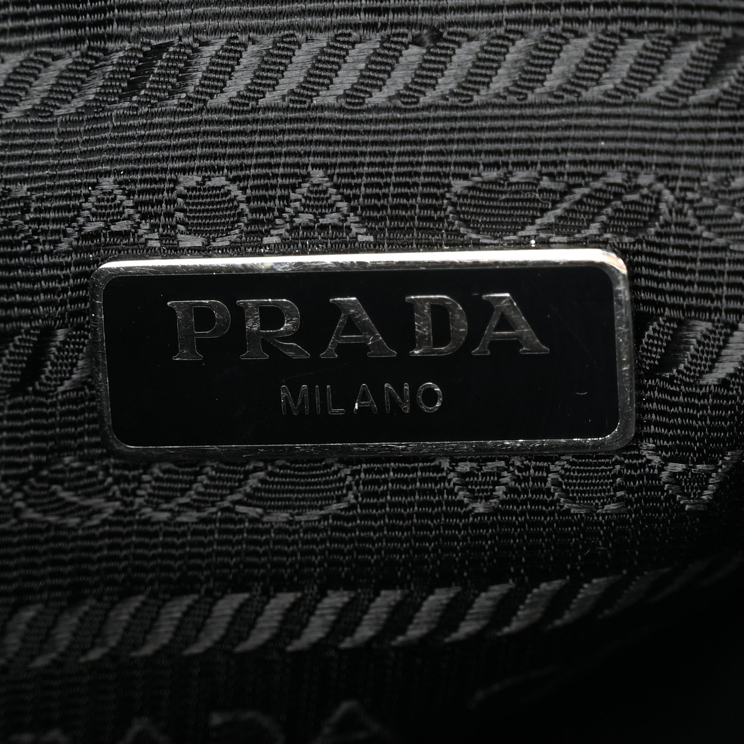 Prada Re-Nylon Saffiano Re-Edition 2005 Shoulder Bag Black