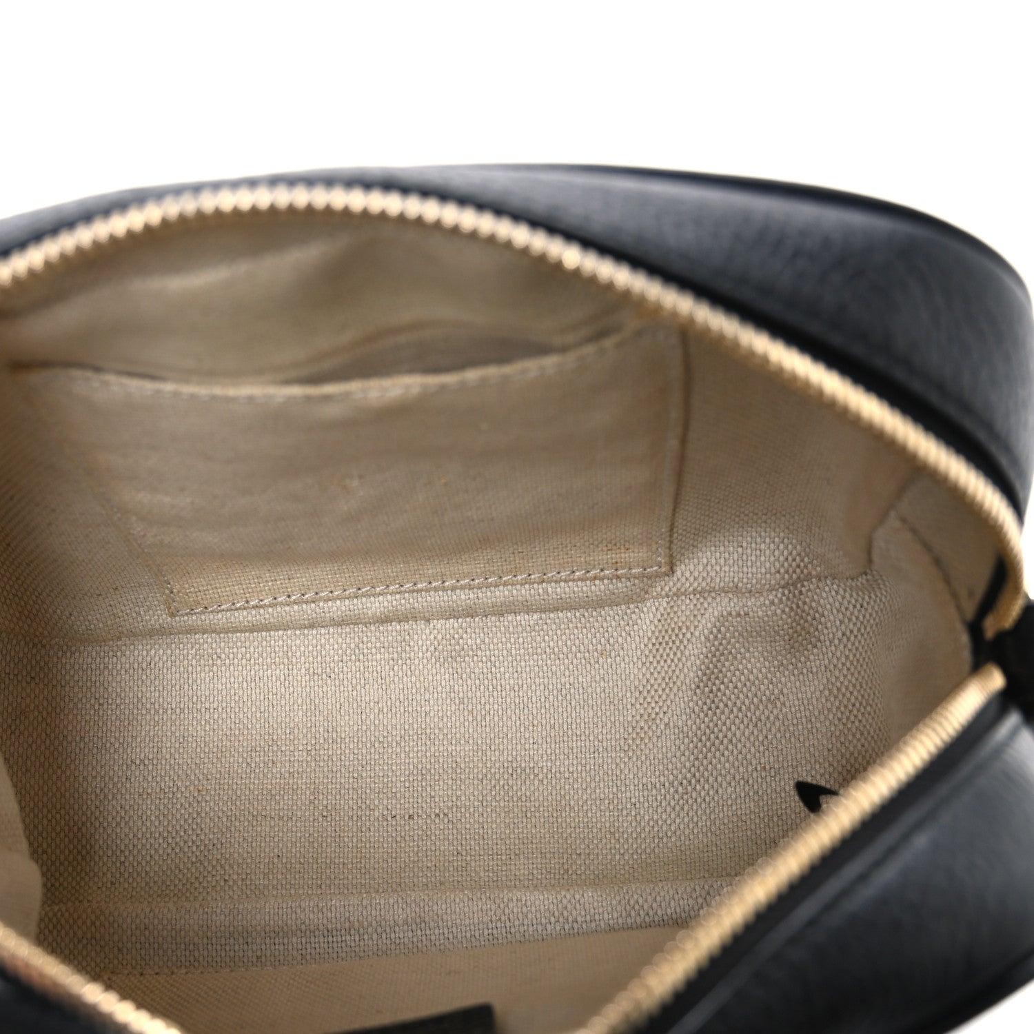 Gucci Pebbled Calfskin Small Soho Disco Bag Black