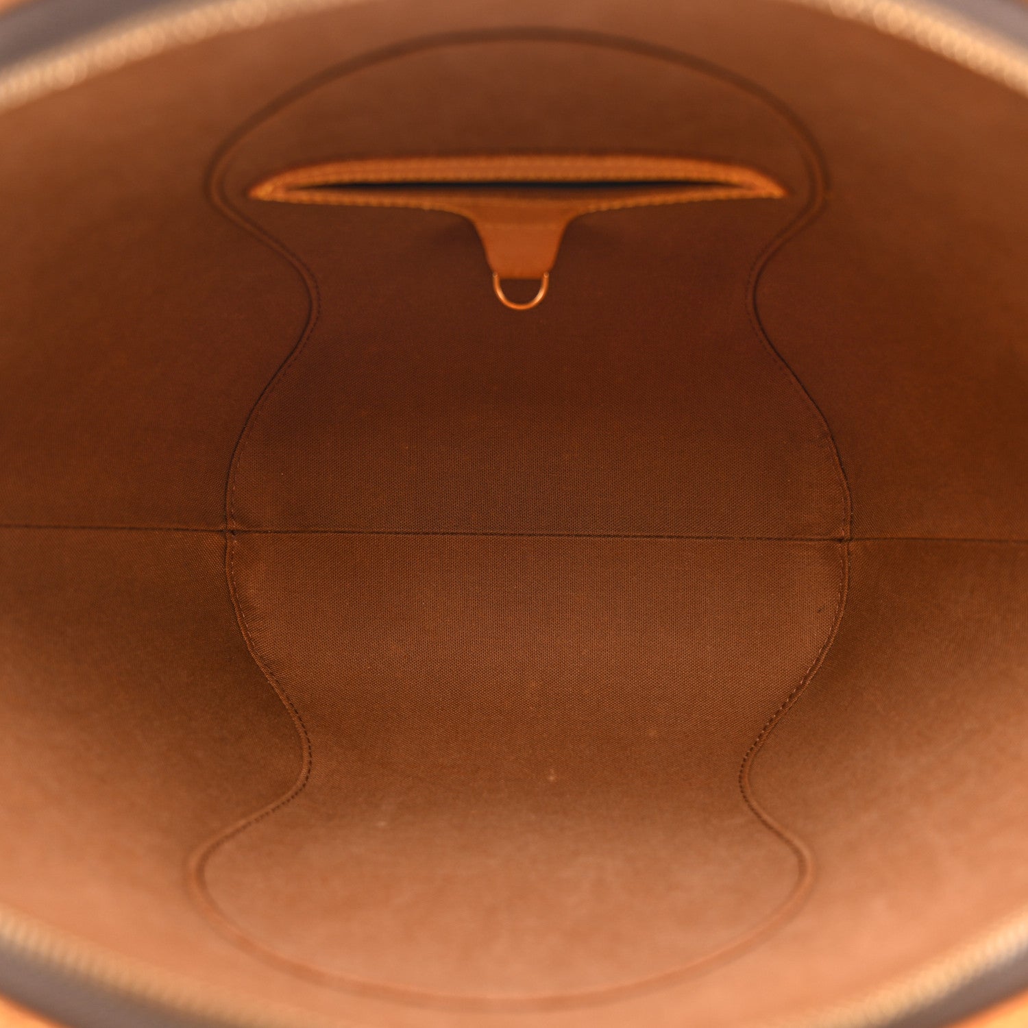 Louis Vuitton Monogram Ellipse MM